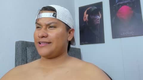 Dominic  online show from June 8, 8:15 am