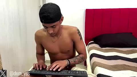 Snapshot of dominic_smith_ chatting on February 22, 5:13 pm dominic_smith_ online show from February 22, 5:13 pm