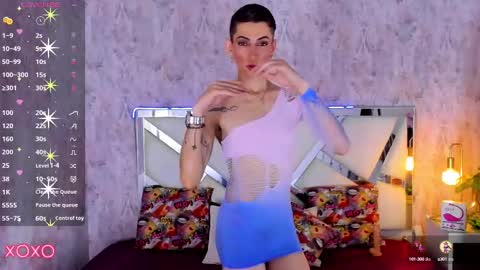 Dominic online show from October 3, 2:25 pm