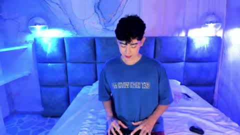 DOMINIC  online show from June 11, 8:07 pm