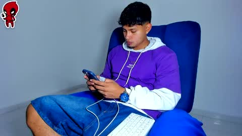  Dominic  online show from May 14, 2:07 am