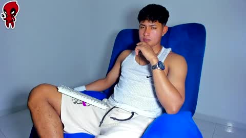  Dominic  online show from May 26, 1:23 am