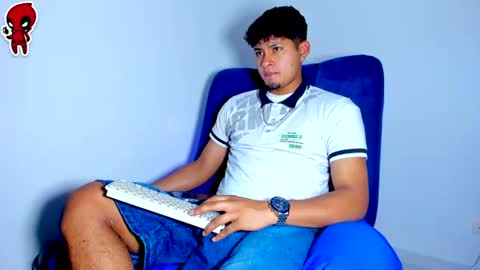  Dominic  online show from June 23, 2:31 am