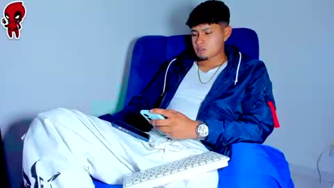  Dominic  online show from July 1, 1:40 am