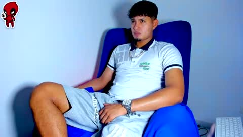  Dominic  online show from July 3, 2:51 am