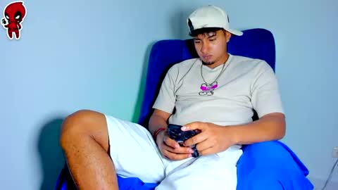  Dominic  online show from July 7, 7:23 am