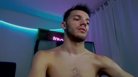 dominicvalente online show from November 20, 8:08 pm