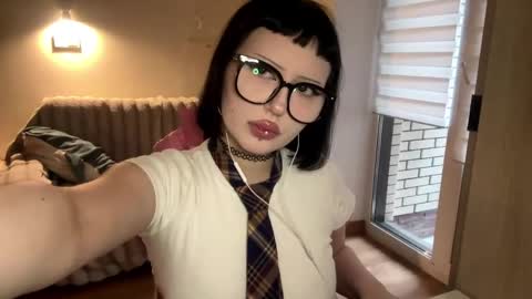 Cati online show from April 16, 12:06 pm