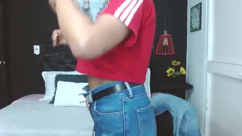  D O M I N K  online show from February 18, 1:54 am