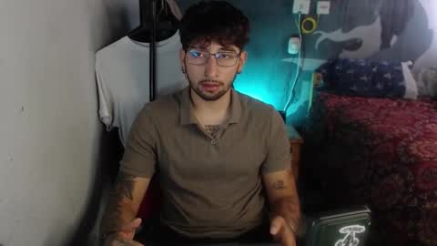 Snapshot of dominus_kane chatting on November 9, 4:05 pm dominus_kane online show from November 9, 4:05 pm