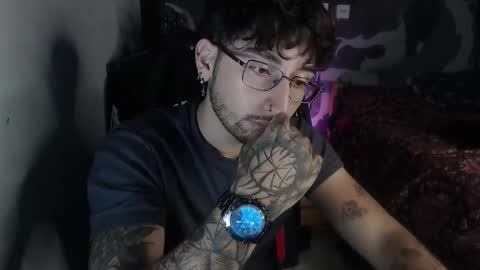 Snapshot of dominus_kane chatting on November 24, 1:38 am dominus_kane online show from November 24, 1:38 am