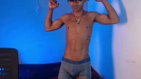 Snapshot of dominus_kane27 chatting on October 27, 6:56 pm Dominus online show from October 27, 6:56 pm