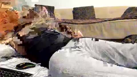 Snapshot of domsxyqte chatting on December 20, 2:40 am Rick online show from December 20, 2:40 am