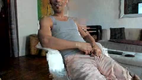 Snapshot of domsxyqte chatting on December 22, 7:33 pm Rick online show from December 22, 7:33 pm