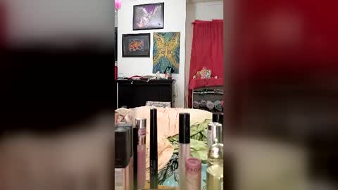 domtstopgal online show from July 30, 3:38 am