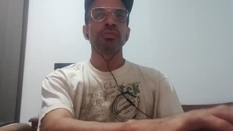 don__chi online show from December 10, 4:34 am