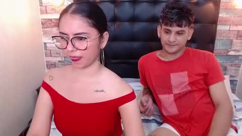 Snapshot of dona_and_carl2 chatting on October 21, 11:38 pm DONA Y CARL online show from October 21, 11:38 pm