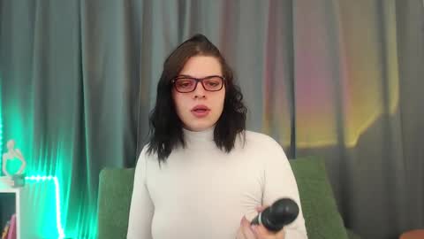 Snapshot of dona_mafia chatting on November 24, 12:32 am dona_mafia online show from November 24, 12:32 am