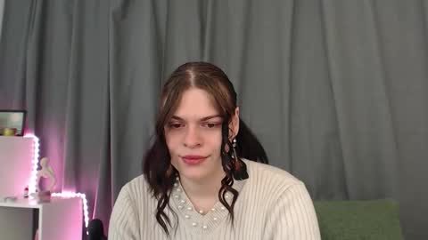 Snapshot of dona_mafia chatting on November 30, 11:20 pm dona_mafia online show from November 30, 11:20 pm