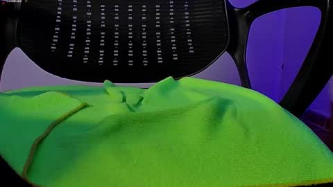 Donat Independent Model online show from January 31, 6:57 pm