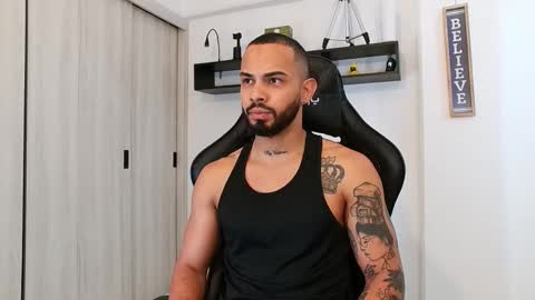 Snapshot of donn_cruz chatting on November 17, 2:23 pm Victor online show from November 17, 2:23 pm