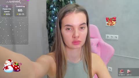 Donna On GMT2 Mon-Fri 3-9 AM online show from December 16, 3:08 am