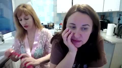 Tatiana 43 curvy sexy body and Joanna redhead 39 years online show from December 9, 6:12 am