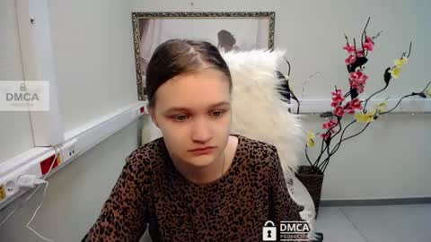 Sia online show from June 28, 6:19 am