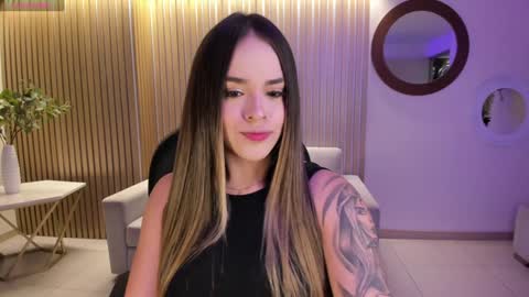 Snapshot of donnastonne chatting on January 5, 5:51 pm Donna Stonne online show from January 5, 5:51 pm