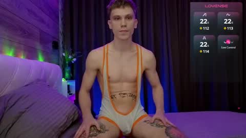 Snapshot of donnikon chatting on January 10, 7:00 pm Nikon online show from January 10, 7:00 pm