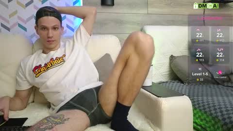 Snapshot of donnikon chatting on September 27, 2:44 pm Nikon online show from September 27, 2:44 pm