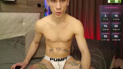 Snapshot of donnikon chatting on November 5, 8:20 pm Nikon online show from November 5, 8:20 pm