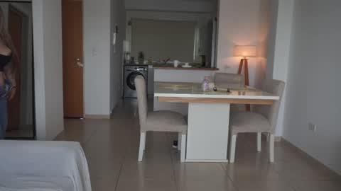 Donatella online show from October 17, 12:30 pm