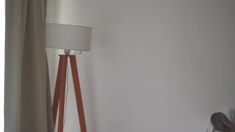 Donatella online show from October 22, 12:05 pm