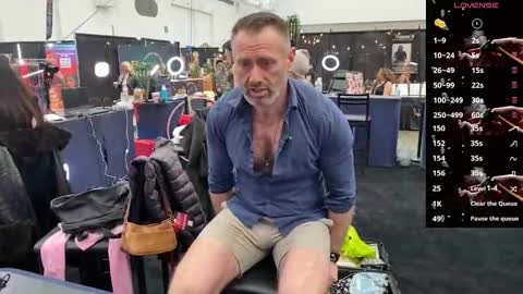 Donny online show from February 8, 8:45 pm