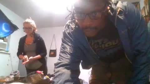 Snapshot of donnyboi760 chatting on July 4, 10:32 am dom online show from July 4, 10:32 am