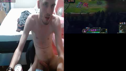 Snapshot of donnydarkness4321 chatting on November 4, 10:53 pm Angelic Angel Donny online show from November 4, 10:53 pm