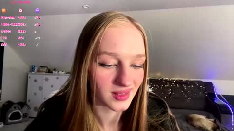 Anika online show from June 26, 8:35 pm