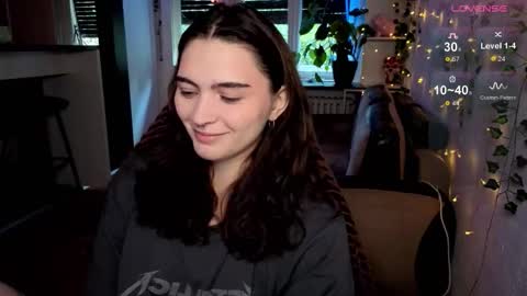 Alice online show from October 3, 9:28 am