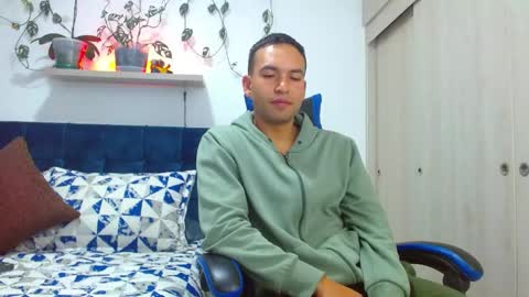 Snapshot of dorian_h chatting on May 17, 3:08 pm dorian_h online show from May 17, 3:08 pm