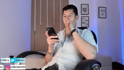 Snapshot of dorian_mystery chatting on June 27, 6:13 pm dorian_mystery online show from June 27, 6:13 pm