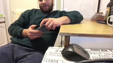 Snapshot of doriancretu95 chatting on January 4, 8:05 pm menu below online show from January 4, 8:05 pm