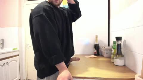 menu  below online show from January 18, 2:04 am