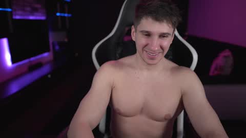 Dorian Reyes online show from January 16, 10:44 pm