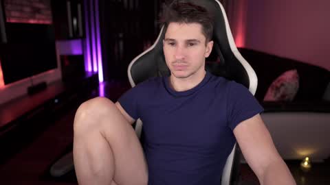 Snapshot of dorianreyes chatting on January 23, 1:30 am Dorian Reyes online show from January 23, 1:30 am