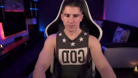 Snapshot of dorianreyes chatting on January 26, 12:26 am Dorian Reyes online show from January 26, 12:26 am