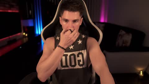 Snapshot of dorianreyes chatting on January 29, 1:58 am Dorian Reyes online show from January 29, 1:58 am