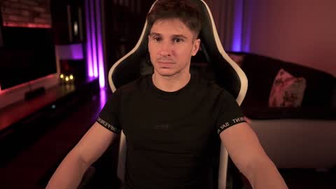 Snapshot of dorianreyes chatting on January 31, 11:56 pm Dorian Reyes online show from January 31, 11:56 pm