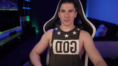 Snapshot of dorianreyes chatting on March 2, 12:09 am Dorian Reyes online show from March 2, 12:09 am