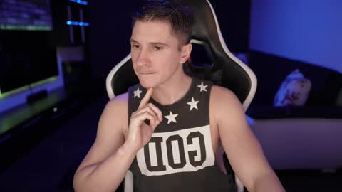 Snapshot of dorianreyes chatting on March 2, 3:13 am Dorian Reyes online show from March 2, 3:13 am